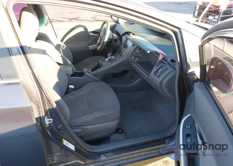 2010 Toyota Prius Iii z USA, uszkodzony, nr VIN JTDKN3DUXA5156169